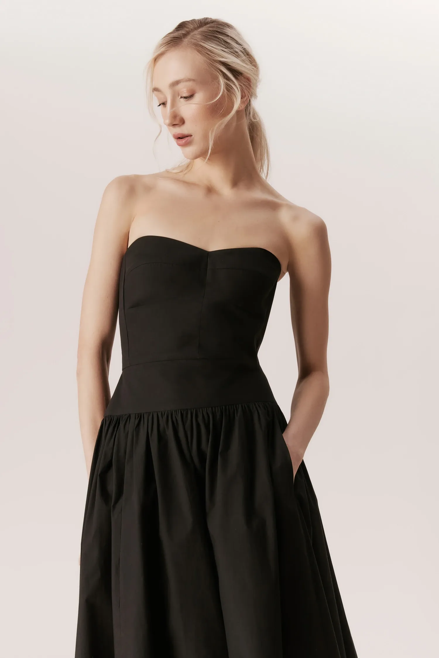 007267_VESTIDO_CORSELET_SAIA_FRANZIDA_PRETO_ANDREAMARQUES -4-